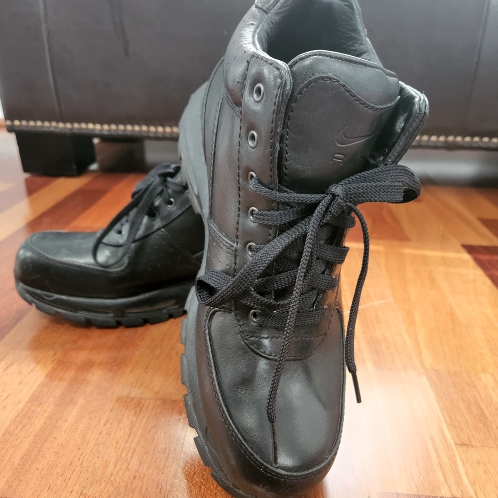 Men's ACG Goadome Nike Boots Waterproof - Black - Size 10